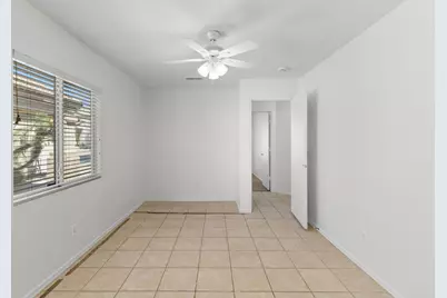 3039 E Hononegh Drive, Phoenix, AZ 85050 - Photo 9