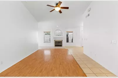 3039 E Hononegh Drive, Phoenix, AZ 85050 - Photo 5