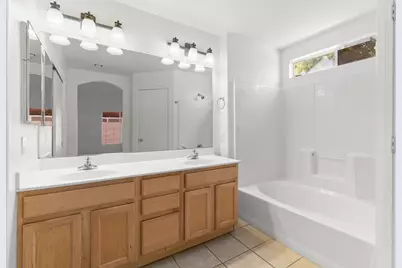 3039 E Hononegh Drive, Phoenix, AZ 85050 - Photo 19