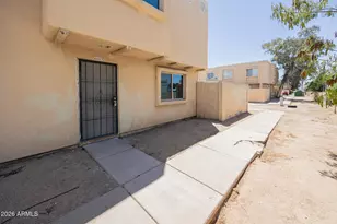 4403 E Riverside St, Phoenix, AZ 85040 - Photo 1