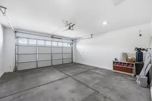 2053 W Sienna Bouquet Pl, Phoenix, AZ 85085 - Photo 33