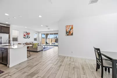 2053 W Sienna Bouquet Place, Phoenix, AZ 85085 - Photo 3
