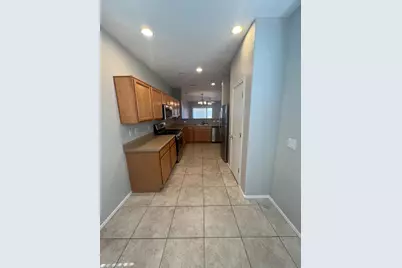 16829 W Cottonwood Street, Surprise, AZ 85388 - Photo 7