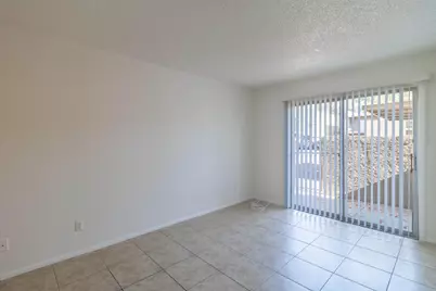 2807 E Le Marche Avenue #Apt 103, Phoenix, AZ 85032 - Photo 17