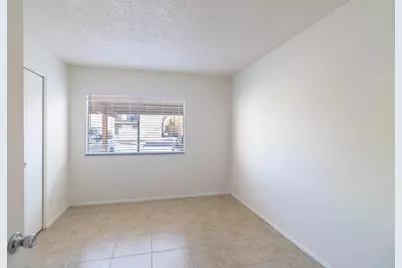 2807 E Le Marche Avenue #Apt 103, Phoenix, AZ 85032 - Photo 13