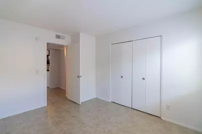 2807 E Le Marche Avenue #Apt 103, Phoenix, AZ 85032 - Photo 15