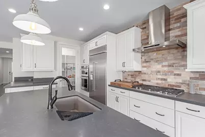 17494 W Middlebury Street, Surprise, AZ 85388 - Photo 17