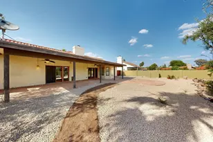 10575 E Mission Ln, Scottsdale, AZ 85258 - Photo 25