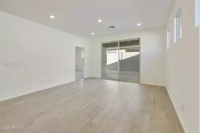 14667 W Surrey Drive, Surprise, AZ 85379 - Photo 17