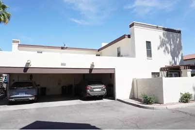 5002 E Hazel Drive #Unit 2, Phoenix, AZ 85044 - Photo 3