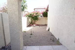 5002 E Hazel Dr, Phoenix, AZ 85044 - Photo 15