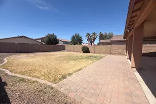 1043 E Daniella Dr, San Tan Valley, AZ 85140 - Photo 15