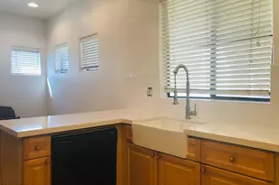 4200 N 82nd St, Scottsdale, AZ 85251 - Photo 5