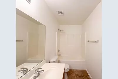 18856 N Comet Trail, Maricopa, AZ 85138 - Photo 17