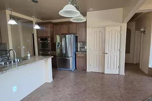 3264 Red Leaf Ln, Sierra Vista, AZ 85635 - Photo 7