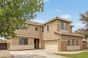 2310 S Glen Dr, Chandler, AZ 85286 - Photo 9