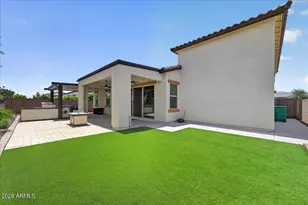 8401 N 172nd Ln, Waddell, AZ 85355 - Photo 5