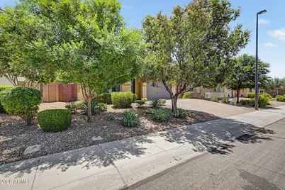 2707 E Daniel Drive, Gilbert, AZ 85298 - Photo 9