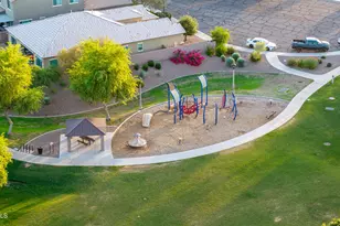 2707 E Daniel Dr, Gilbert, AZ 85298 - Photo 91
