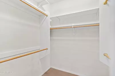3302 N 7th Street #Unit 327, Phoenix, AZ 85014 - Photo 11