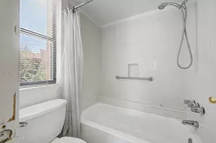 10410 N Cave Creek Rd, Phoenix, AZ 85020 - Photo 15