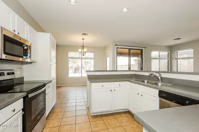 22512 N Davis Way, Maricopa, AZ 85138 - Photo 9