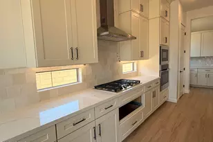 22885 E Stirrup St, Queen Creek, AZ 85142 - Photo 5