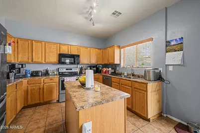 2046 S 86th Avenue, Tolleson, AZ 85353 - Photo 13