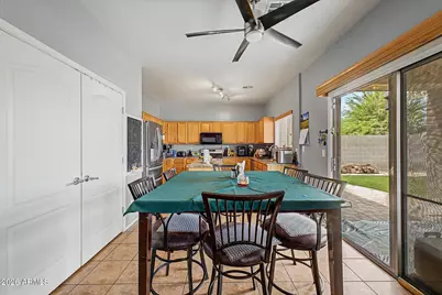 2046 S 86th Avenue, Tolleson, AZ 85353 - Photo 11