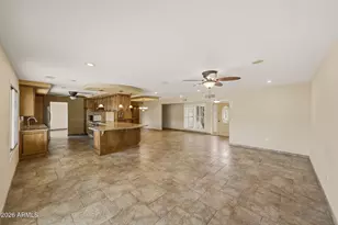 13042 W Westgate Dr, Sun City West, AZ 85375 - Photo 11