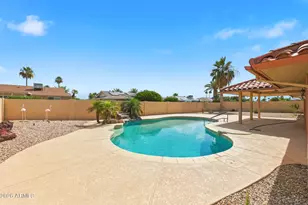 13042 W Westgate Dr, Sun City West, AZ 85375 - Photo 37