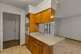 3636 W Keim Dr, Phoenix, AZ 85019 - Photo 13