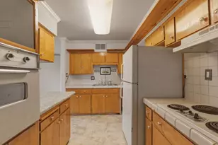 3636 W Keim Dr, Phoenix, AZ 85019 - Photo 15