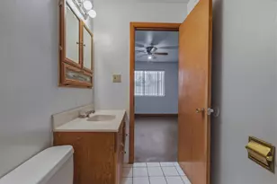 3636 W Keim Dr, Phoenix, AZ 85019 - Photo 21