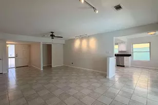 3827 E Larkspur Dr, Phoenix, AZ 85032 - Photo 5