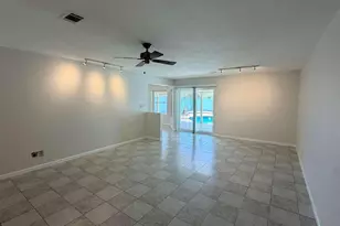 3827 E Larkspur Dr, Phoenix, AZ 85032 - Photo 3