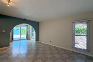 3827 E Larkspur Dr, Phoenix, AZ 85032 - Photo 23