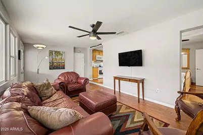 1524 E Earll Drive, Phoenix, AZ 85014 - Photo 13