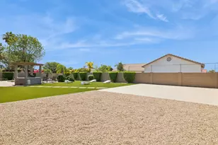9033 W Patrick Ln, Peoria, AZ 85383 - Photo 85