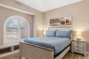9033 W Patrick Ln, Peoria, AZ 85383 - Photo 33