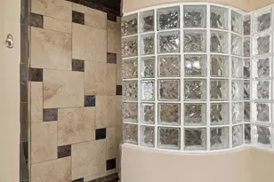 9033 W Patrick Ln, Peoria, AZ 85383 - Photo 39