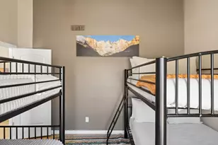 9033 W Patrick Ln, Peoria, AZ 85383 - Photo 49