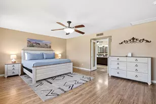 9033 W Patrick Ln, Peoria, AZ 85383 - Photo 31