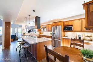 5442 S Hurricane Ct, Tempe, AZ 85283 - Photo 7