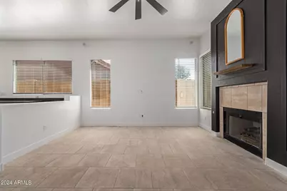 4327 E Sands Drive, Phoenix, AZ 85050 - Photo 9