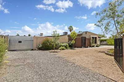 3825 W Rose Garden Lane, Glendale, AZ 85308 - Photo 17
