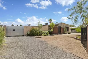 3825 W Rose Garden Ln, Glendale, AZ 85308 - Photo 17