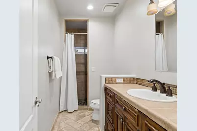 9023 W Patrick Lane, Peoria, AZ 85383 - Photo 31