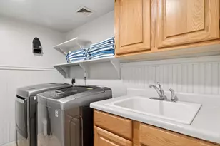 9023 W Patrick Ln, Peoria, AZ 85383 - Photo 43