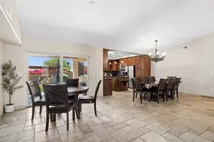 9023 W Patrick Ln, Peoria, AZ 85383 - Photo 15